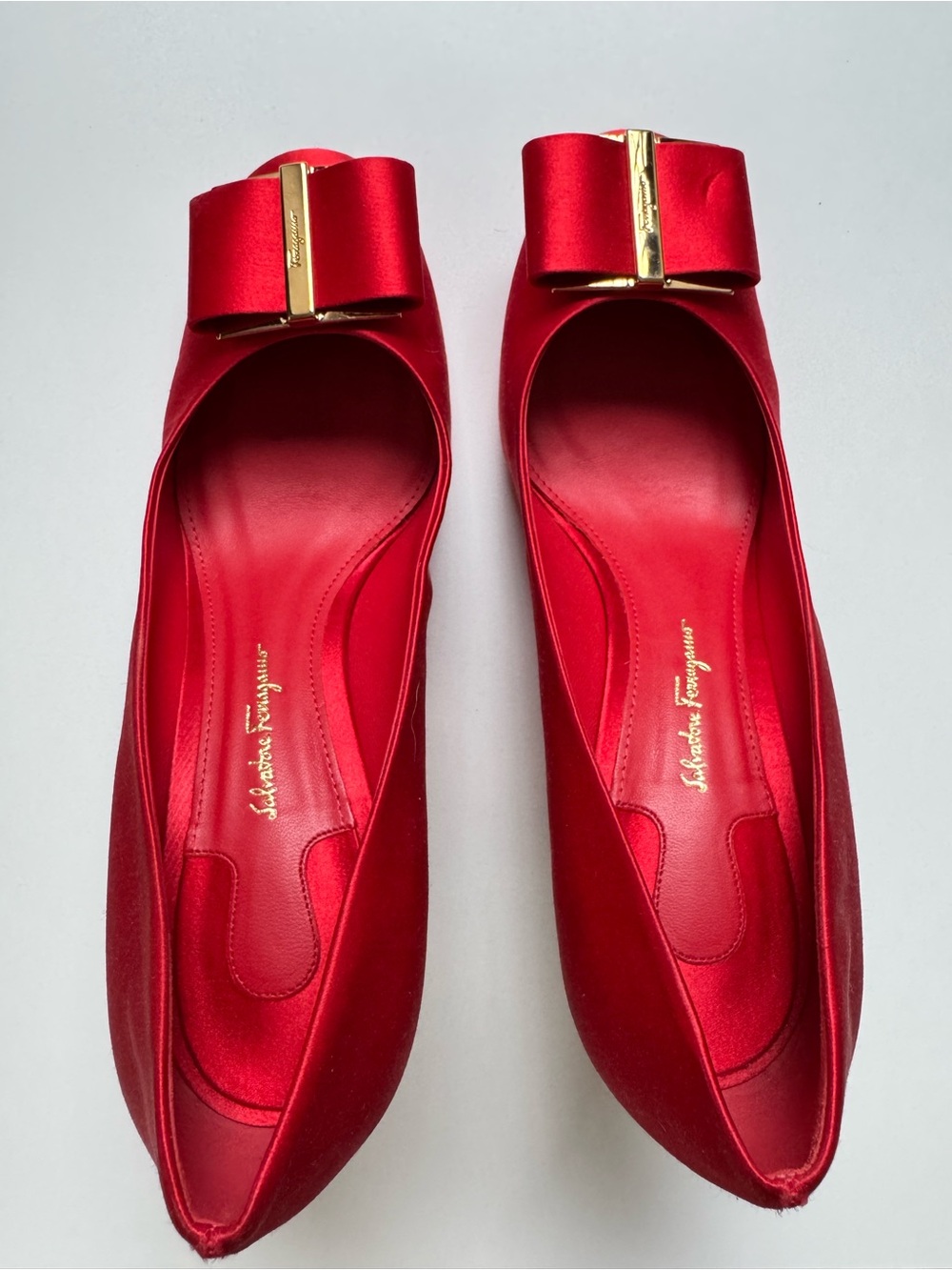 Salvatore Ferragamo Capua Bow Flower Heel